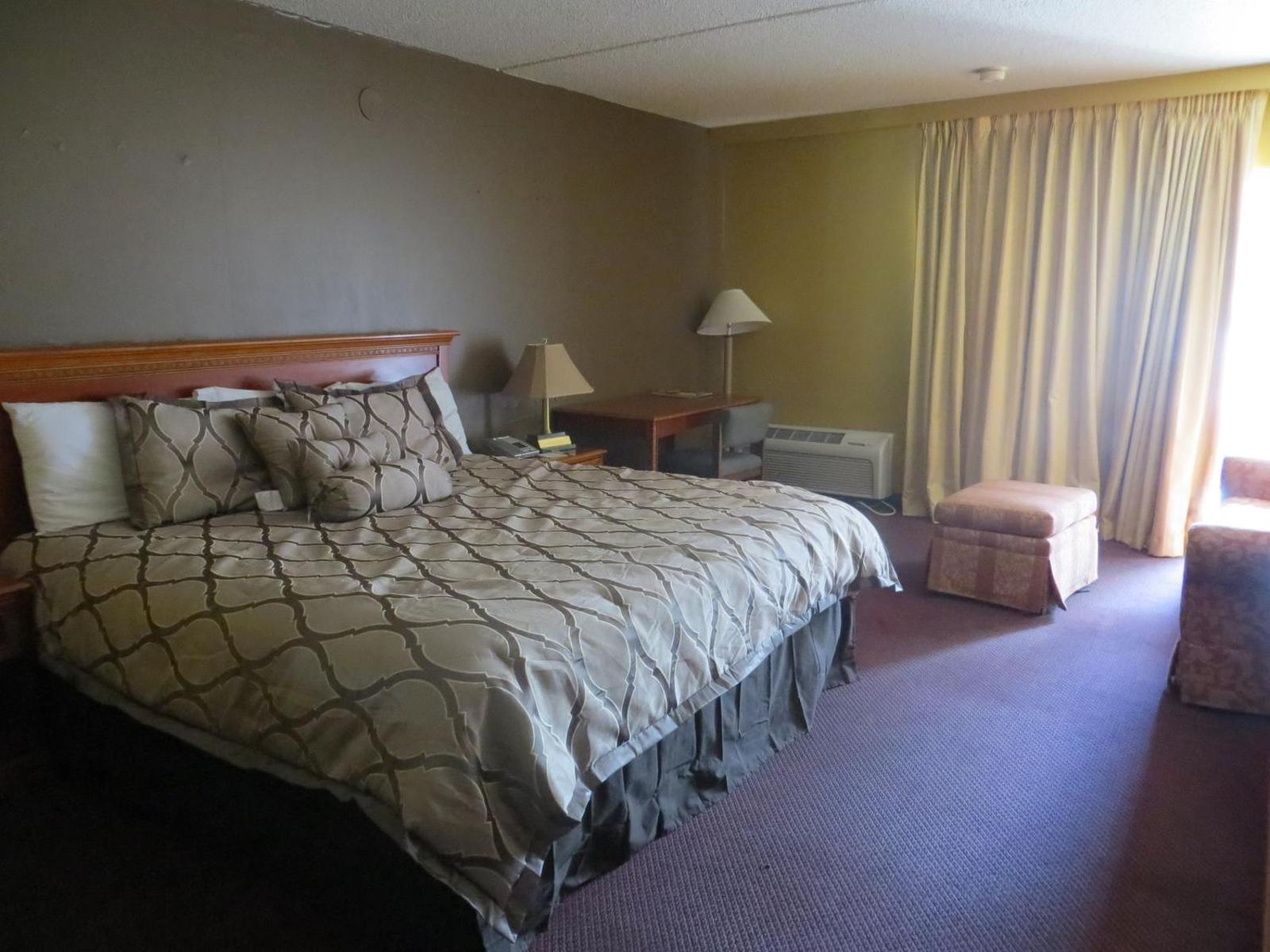 Days Inn by Wyndham Colorado Springs/Garden of the Gods