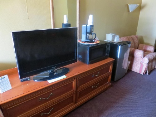 Days Inn by Wyndham Colorado Springs/Garden of the Gods image 4